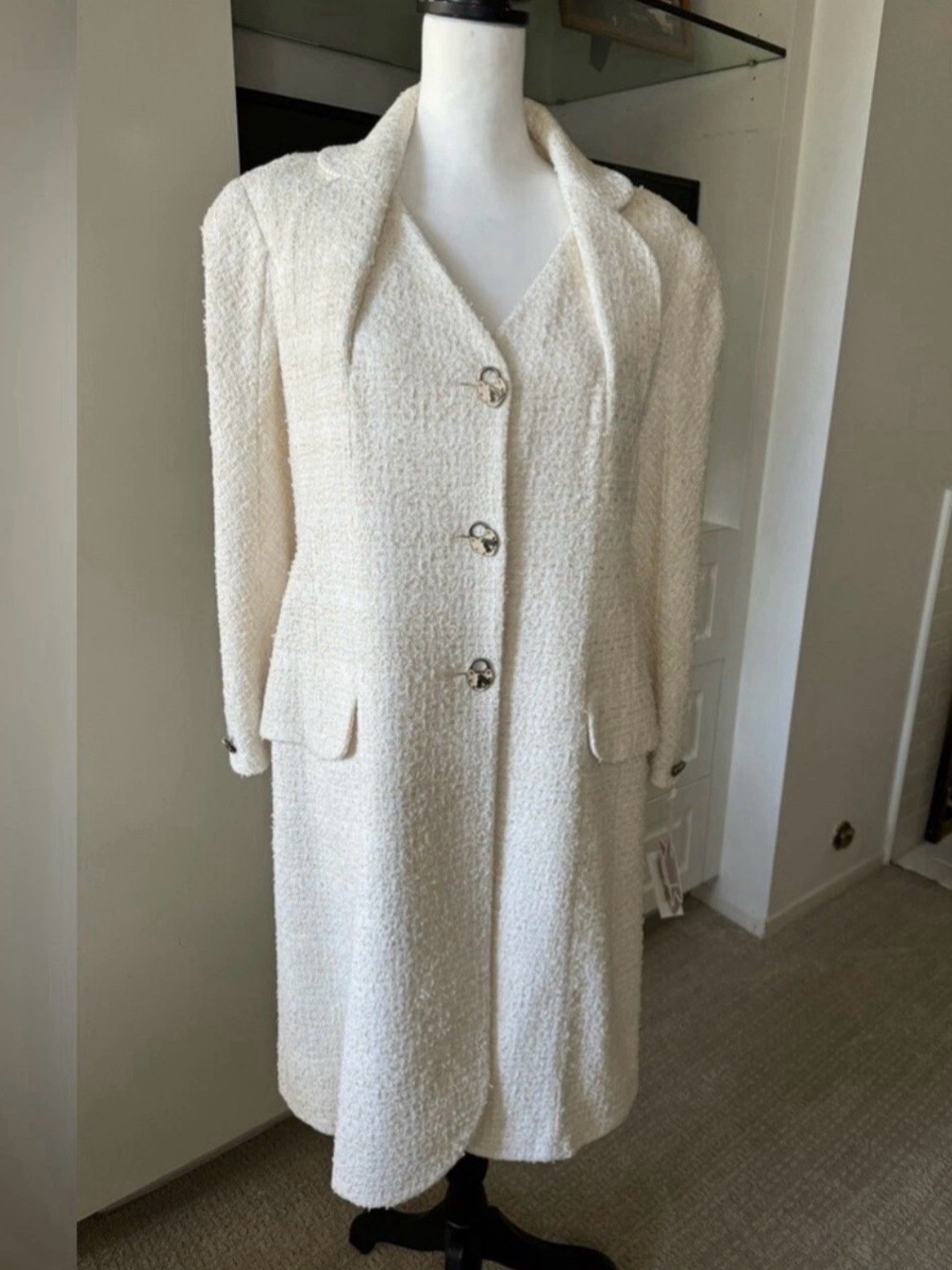 Christian Dior Boutique NWT Ivory Tweed Padlock Coat Size 42